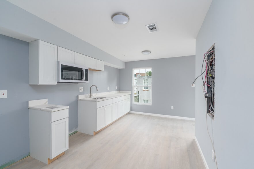 More Photos Of 456 Pitman Pl, Baltimore Apartments For Sale