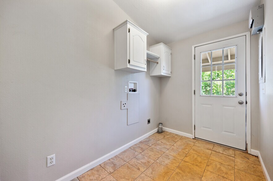 More Photos Of 1200 Gold Hill Rd, Newcastle Land For Sale
