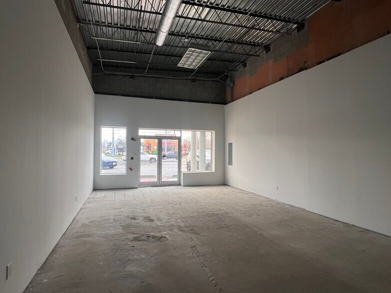 More Photos Of 1787-1797 Middle Country Rd, Centereach Storefront For Lease