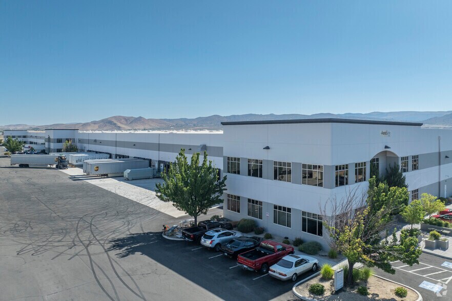 More Photos Of 46 Isidor Ct, Sparks Distribution For Lease