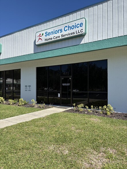 More Photos Of 1560-1582 N Meadowcrest Blvd, Crystal River Unknown For Lease