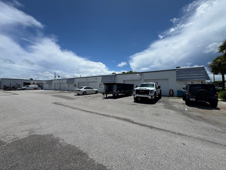 More Photos Of 3680 Investment Ln, Riviera Beach Warehouse For Sale