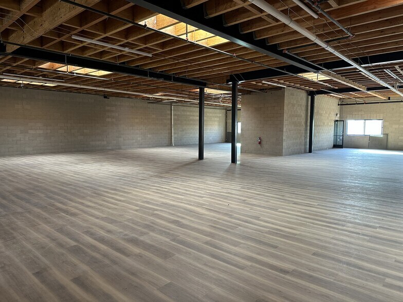More Photos Of 547 Gladys Ave, Los Angeles Research And Development For Lease