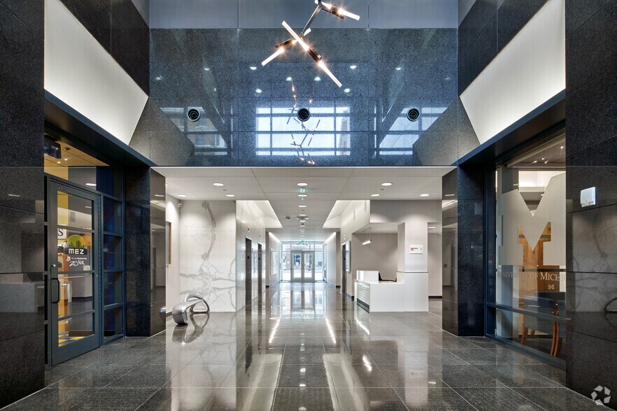 More Photos Of 3663 Woodward Ave, Detroit Office For Lease
