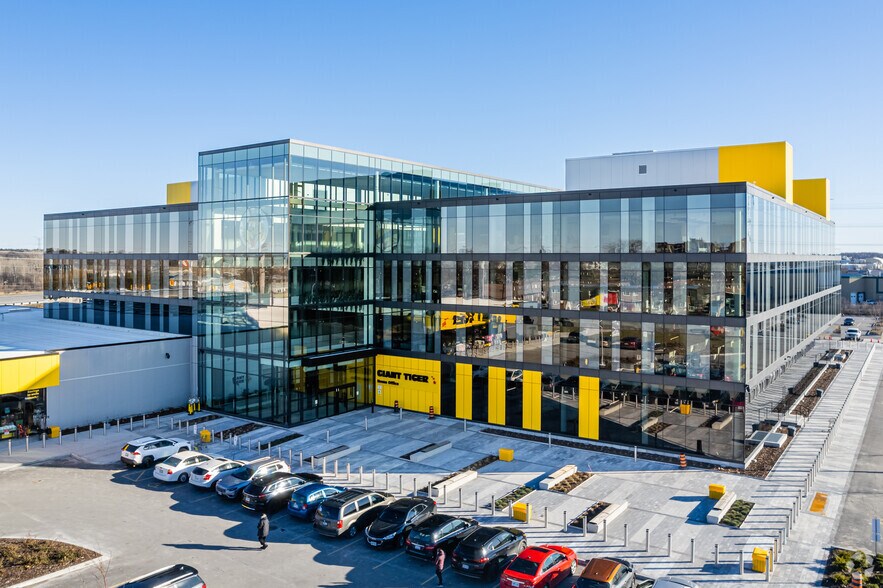 More Photos Of 2480 Walkley Rd, Ottawa Unknown For Lease