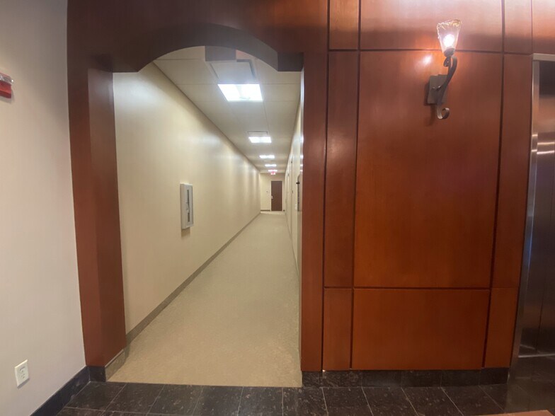 More Photos Of 1575 Heritage Dr, McKinney Office For Lease