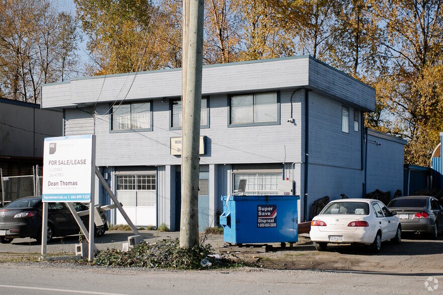 More Photos Of 12205 116th Ave, Surrey Service For Sale