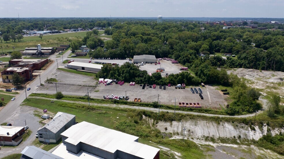 More Photos Of 0 Frosty Morn Drive, Clarksville Land For Lease