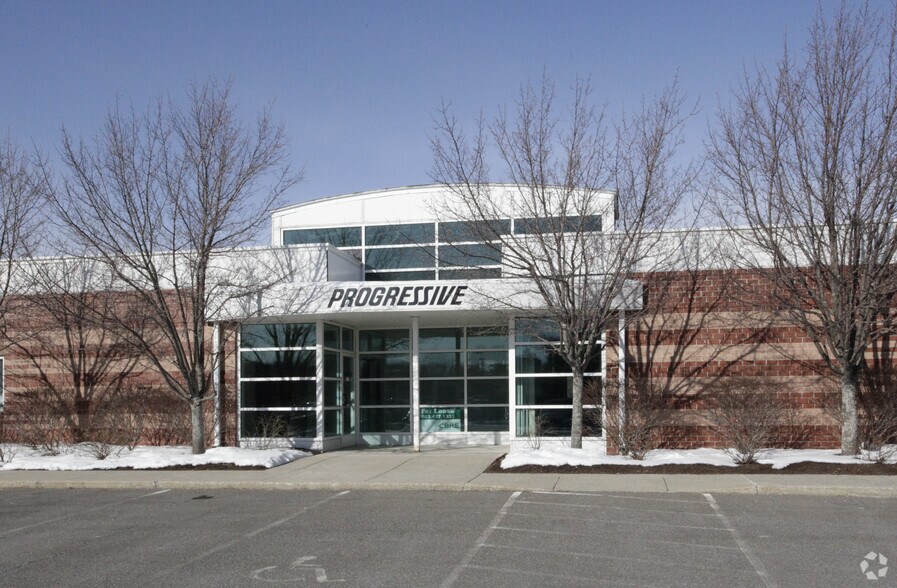 More Photos Of 100 Griffin Rd, Portsmouth Medical For Sale