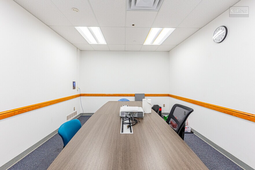 More Photos Of 100 Sagamore Hill Rd, Pittsburgh Manufacturing For Sale