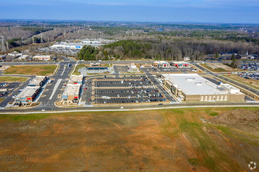 More Photos Of 4009 Corning Pl, Charlotte General Retail For Lease