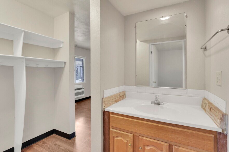 More Photos Of 27 W 8th Ave, Columbus Apartments For Sale
