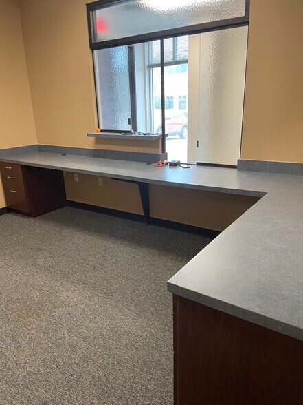 More Photos Of 3115 College Park Dr, Conroe Medical For Sale