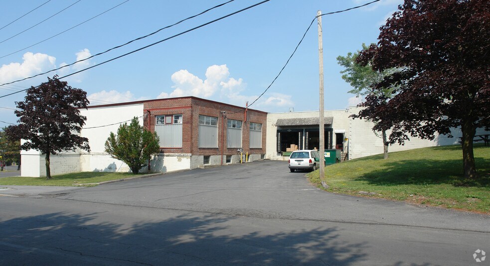 More Photos Of 2204-2230 Erie Blvd, Syracuse Manufacturing For Sale