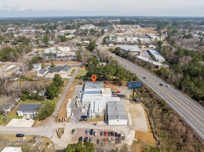 More Photos Of 401 E 1st North St, Summerville Manufacturing For Lease