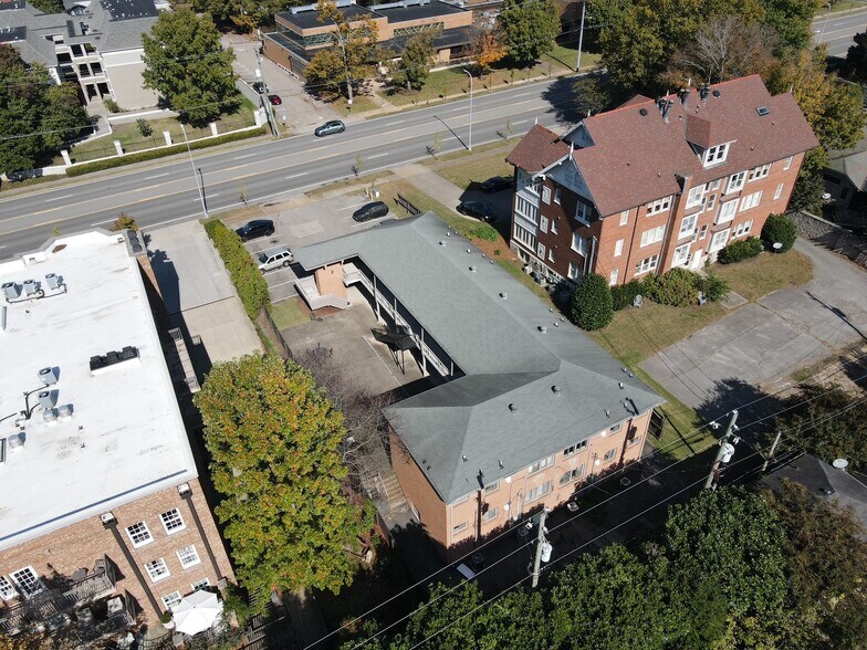 More Photos Of 3819 West End Ave, Nashville Multifamily For Sale