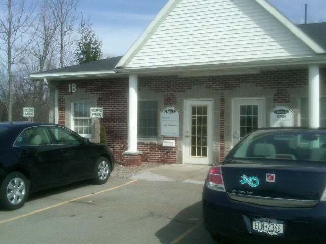 More Photos Of 18 Limestone Dr, Buffalo Office For Lease