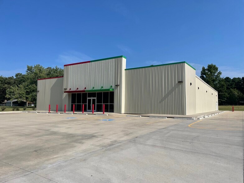 Primary Photo Of 9203 Lee Springs Rd, Pine Bluff Storefront For Lease