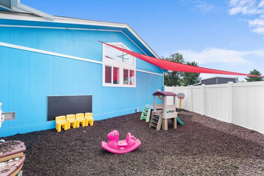 More Photos Of 340 Maple St, Frederick Specialty For Sale