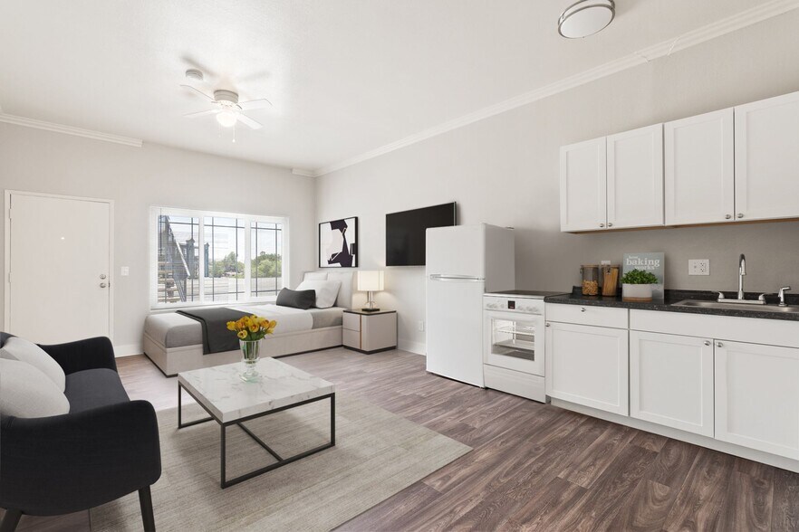 More Photos Of 330 Mar Vista Dr, Vista Apartments For Sale