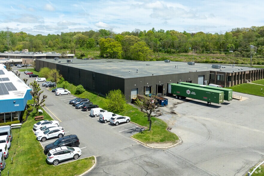 More Photos Of 700 Executive Blvd, Elmsford Manufacturing For Lease