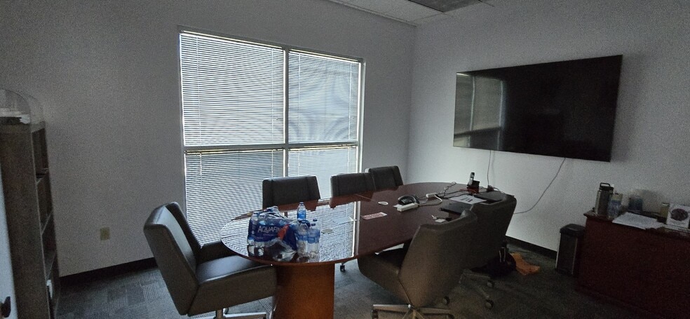 More Photos Of 4 Sierra Way St, Georgetown Light Distribution For Sale