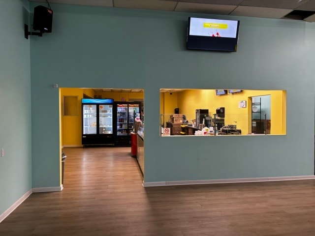 More Photos Of 125 E Main St, Plymouth Drugstore For Lease