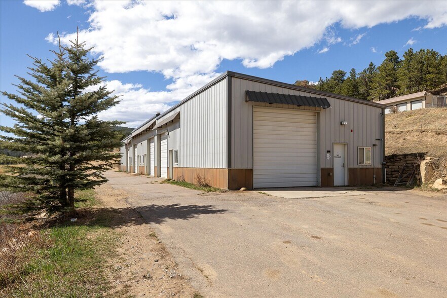 More Photos Of 182 Tolland rd, Rollinsville Self Storage For Sale