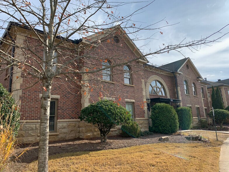 More Photos Of 1325 Satellite Blvd, Suwanee Office For Sale