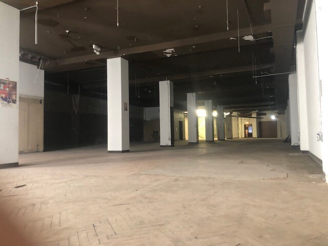 More Photos Of 9 N Wabash Ave, Chicago Loft Creative Space For Lease