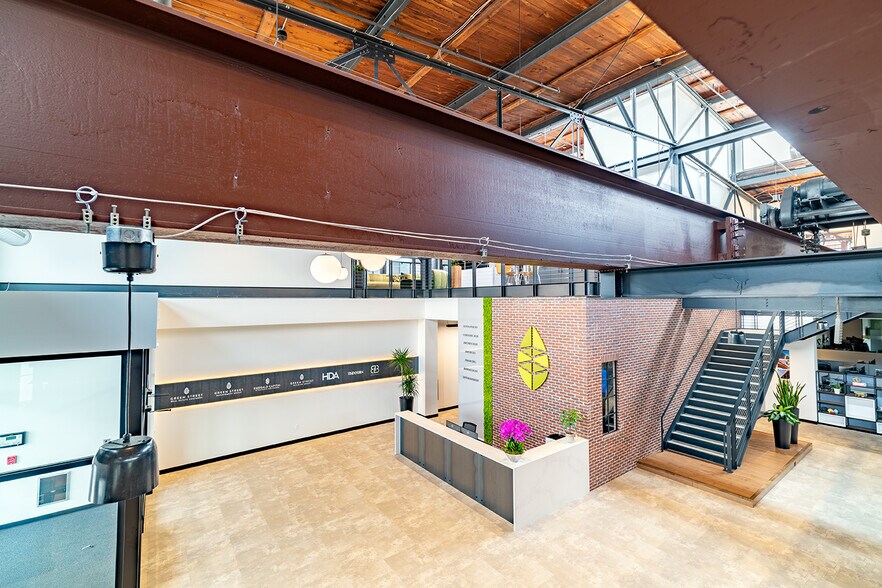 More Photos Of 4565 McRee Ave, Saint Louis Office For Lease