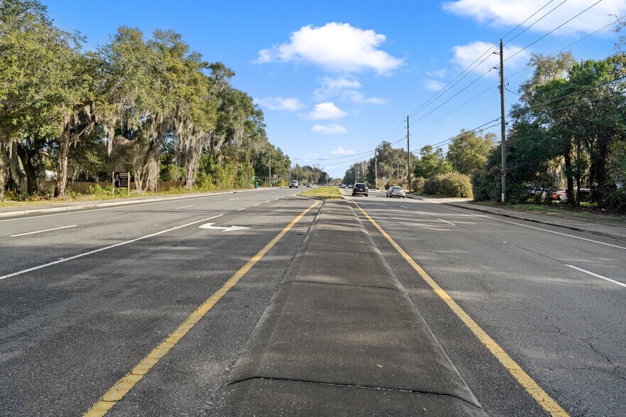 More Photos Of 8929 E Gulf To Lake Hwy, Inverness Auto Repair For Sale