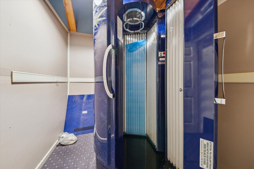 More Photos Of 3940 Pennsylvania 257, Seneca General Retail For Sale