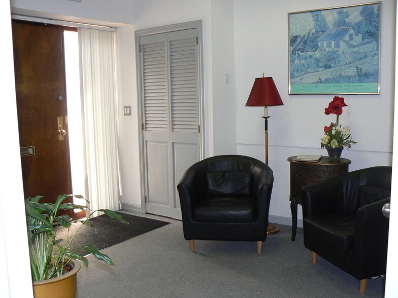 More Photos Of 35 Belden Pl, Montclair Loft Creative Space For Sale