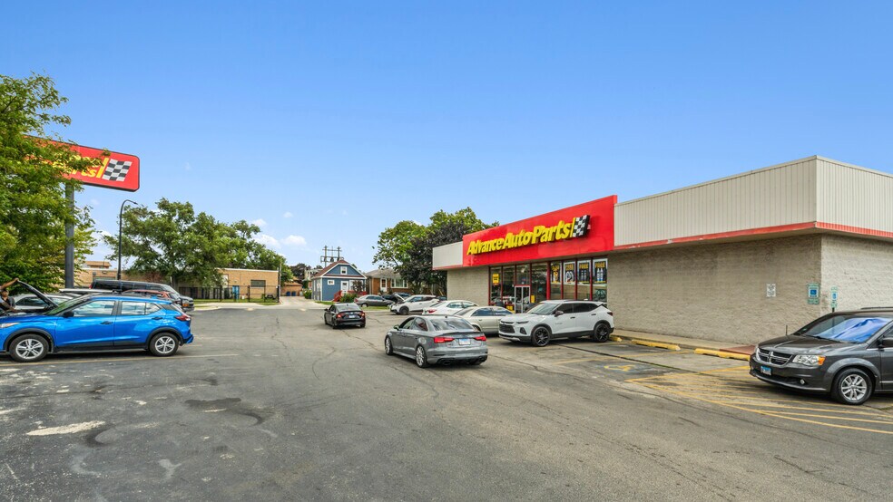 More Photos Of 3327 Chicago Rd, South Chicago Heights Freestanding For Sale