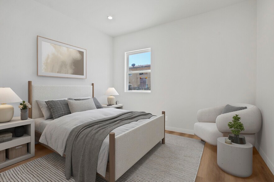 More Photos Of 2694 James M Wood Blvd, Los Angeles Apartments For Sale