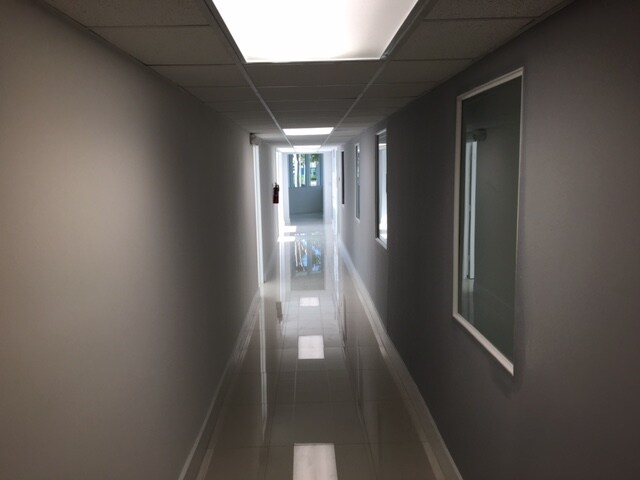 More Photos Of 17100 NE 19th Ave, North Miami Beach Medical For Sale