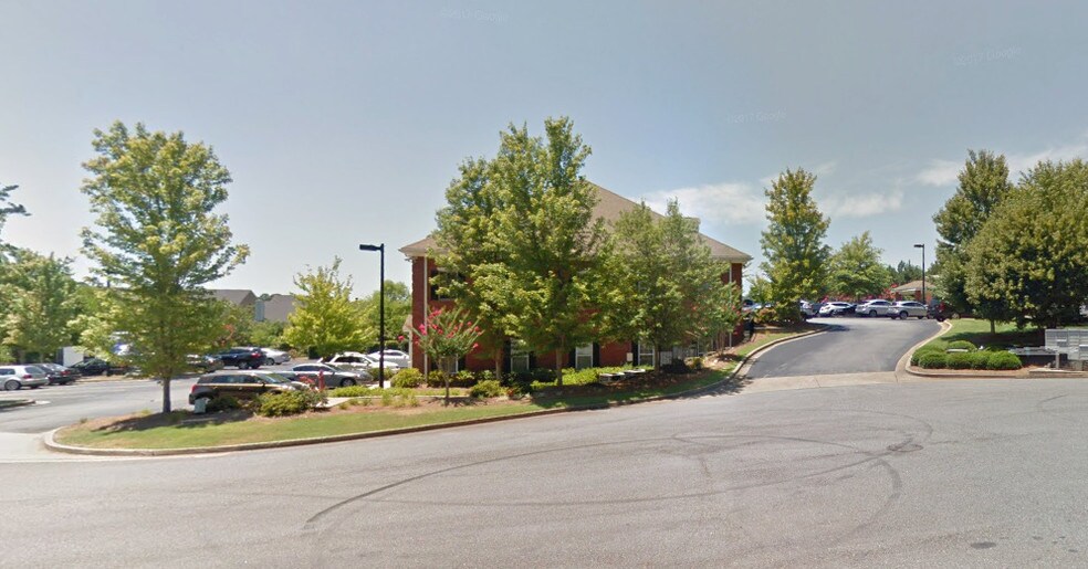 More Photos Of 700 Churchill Ct, Woodstock Office For Lease