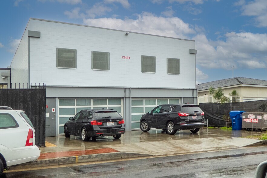 More Photos Of 13432 Beach Ave, Marina Del Rey Loft Creative Space For Lease