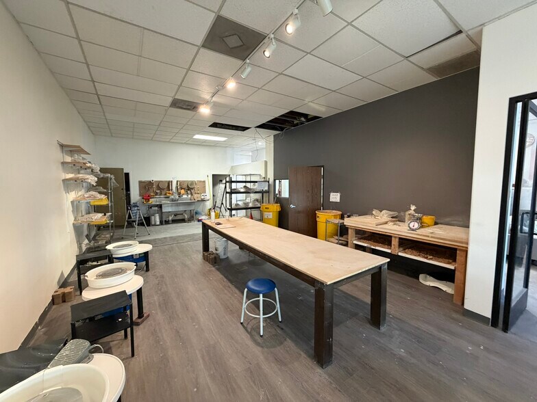 More Photos Of 450 S Raymond Ave, Pasadena Warehouse For Sale