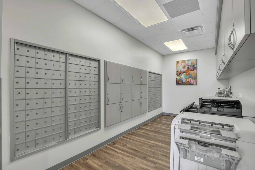 More Photos Of 245 Riverside Ave, Jacksonville Coworking Space
