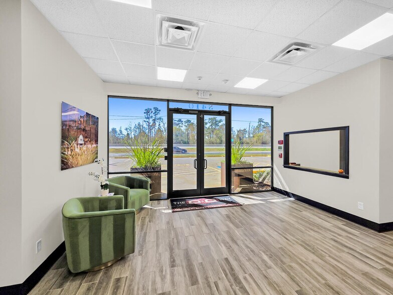 More Photos Of 3410 I-10 W, Orange Office For Sale