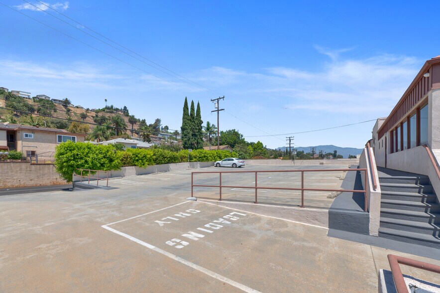 More Photos Of 809 S Atlantic Blvd, Monterey Park Office For Sale