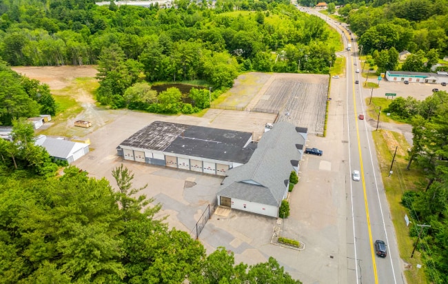More Photos Of 199 Massachusetts Ave, Lunenburg Auto Dealership For Sale
