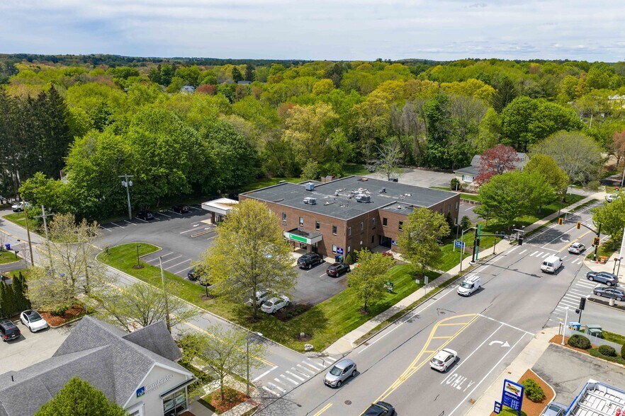 More Photos Of 175 Great Rd, Bedford Medical For Lease