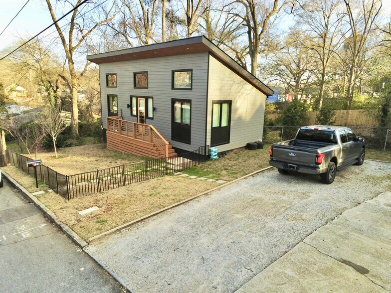 More Photos Of 120 Howard St SE, Atlanta Multifamily For Sale