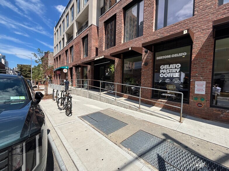 More Photos Of 303 Wythe Ave, Brooklyn Apartments For Lease