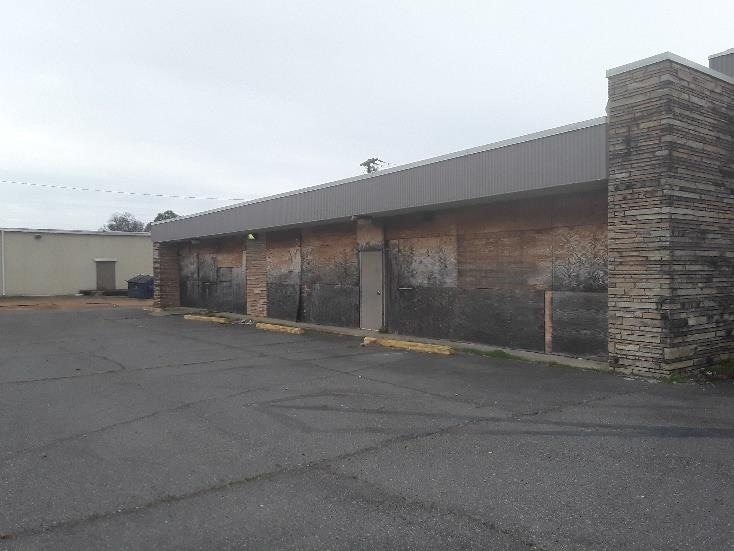 More Photos Of 5836 Mansfield Rd, Shreveport Bank For Sale