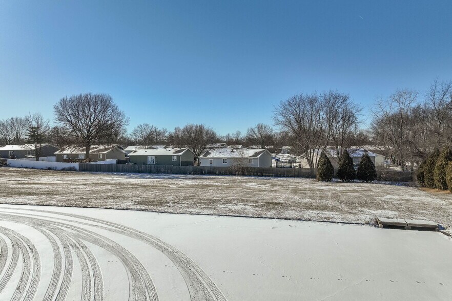 More Photos Of 177 Frontier Park Dr, O'Fallon Bowling Alley For Sale