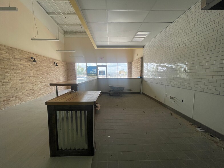 More Photos Of 500 W Business Highway 77, San Benito General Retail For Lease